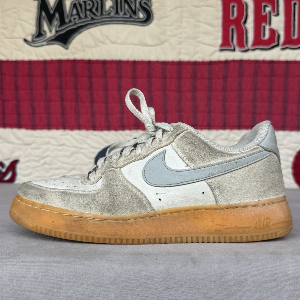 Size 8 - Nike Air Force 1 '07 LV8 Gum Pack - Phantom Light Smoke